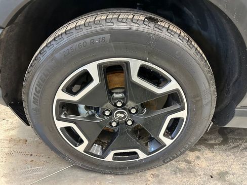 Used 2023 Ford Bronco Sport Outer Banks w/ Tech Package image 37