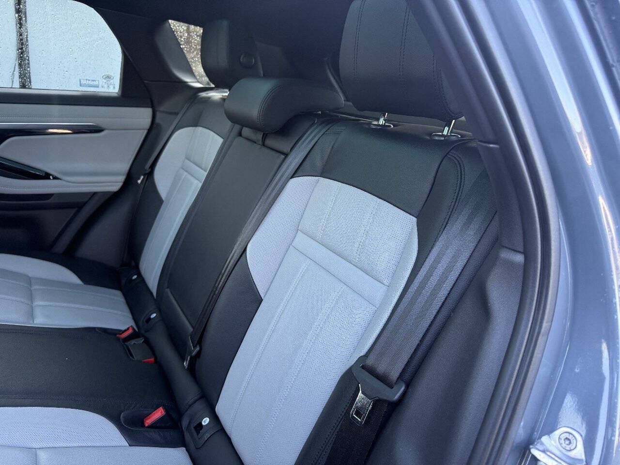 Used 2020 Land Rover Range Rover Evoque First Edition AWD/4WD image 19