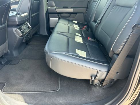 New 2025 Ford F150 Lariat w/ Equipment Group 501A Mid image 17