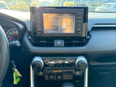 Used 2019 Toyota RAV4 LE w/ All Weather Liner Package image 19