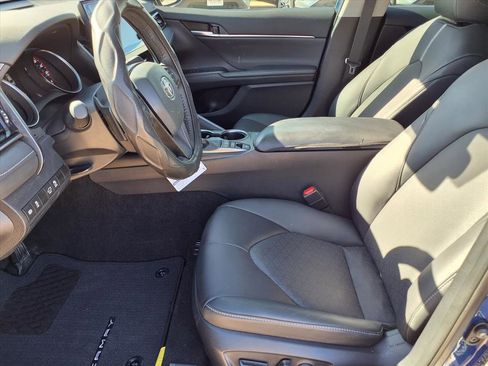Used 2024 Toyota Camry XSE image 15