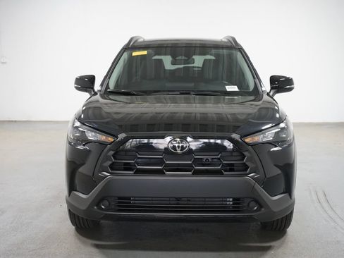 Certified 2026 Toyota Corolla Cross LE w/ Moonroof Package FWD image 2