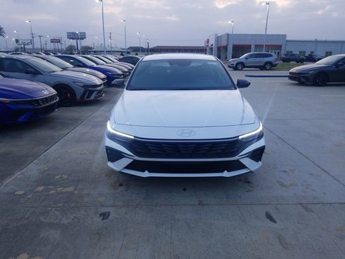 New 2026 Hyundai Elantra Sport FWD image 2