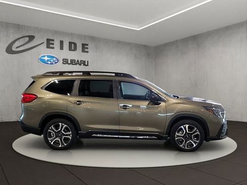 Used 2024 Subaru Ascent Touring image 5