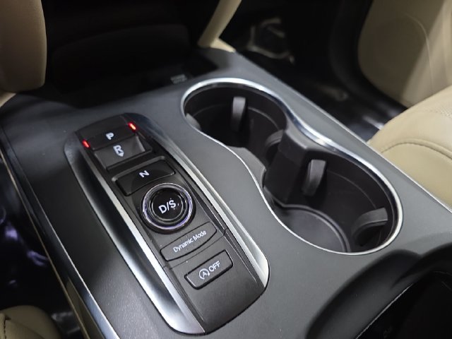 Used 2020 Acura MDX w/ Technology Package AWD/4WD image 24