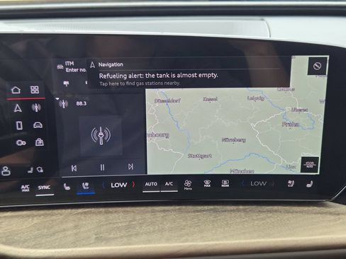 Certified 2025 Audi Q5 Premium Plus AWD/4WD image 22