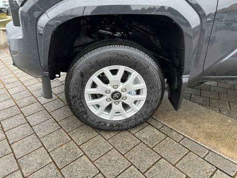 New 2026 Toyota Tacoma SR5 AWD/4WD image 10
