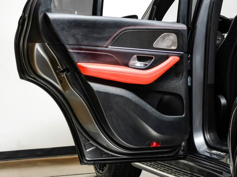 Used 2023 Mercedes-Benz GLE 53 AMG GLE 53 AMG image 44