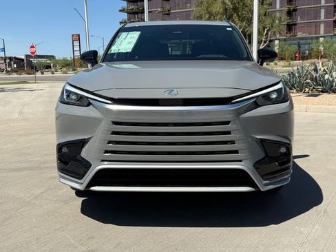 New 2026 Lexus TX 500h AWD image 5