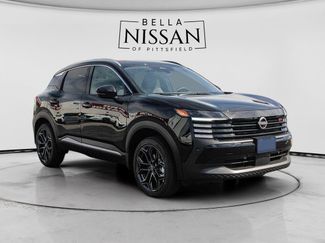 New 2025 Nissan Kicks SR video 1