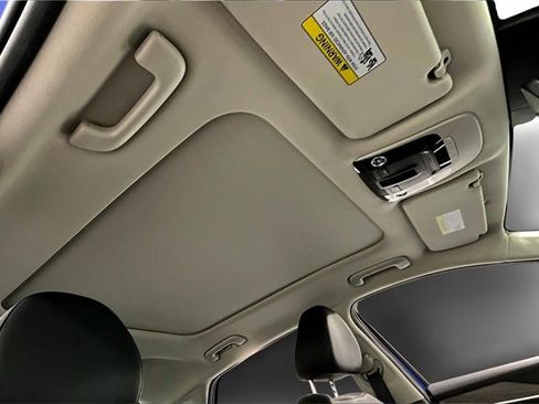 Used 2021 Kia K5 EX image 4