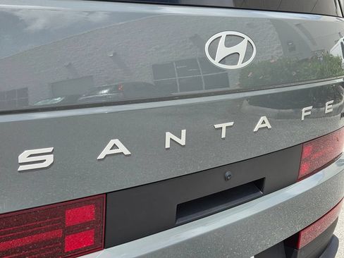 Used 2026 Hyundai Santa Fe SEL FWD image 16