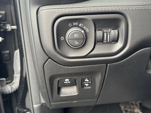 Used 2021 RAM 1500 Limited image 29