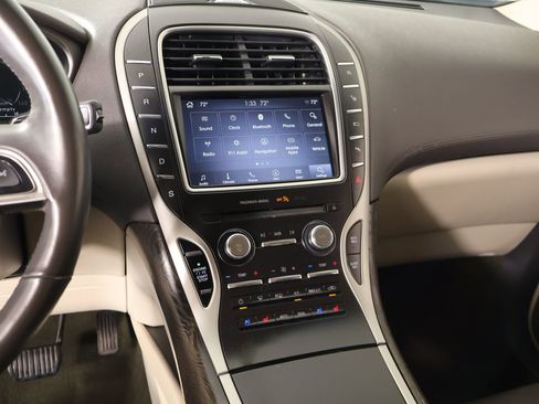 Used 2019 Lincoln Nautilus Reserve w/ Ultimate Package image 5