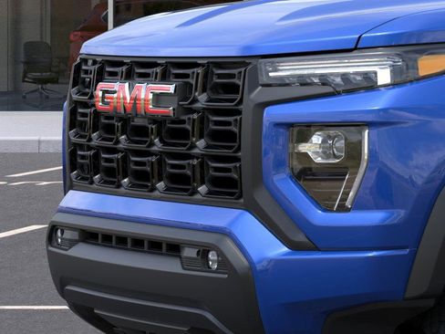 New 2025 GMC Canyon Elevation w/ Convenience Package image 13