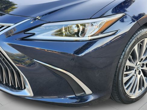 Used 2019 Lexus ES 350 w/ Premium Package FWD image 40