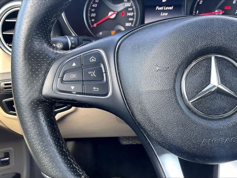 Used 2018 Mercedes-Benz GLC 300 image 18
