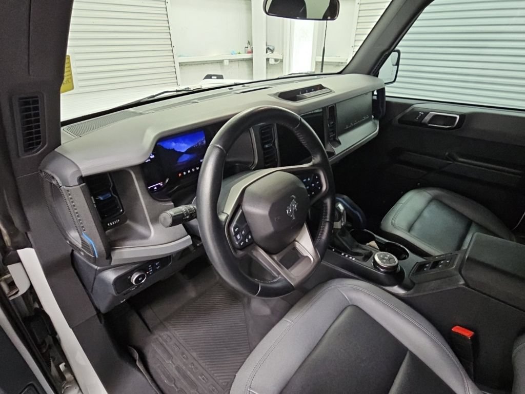 Used 2024 Ford Bronco Black Diamond AWD/4WD image 12