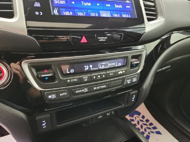 Used 2018 Honda Ridgeline Black Edition image 19