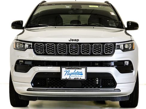 Used 2024 Jeep Compass Limited w/ High Altitude Package AWD/4WD image 2