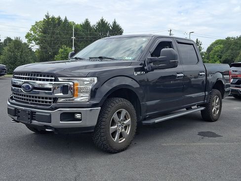 Used 2020 Ford F150 XLT w/ Equipment Group 302A Luxury AWD/4WD image 3