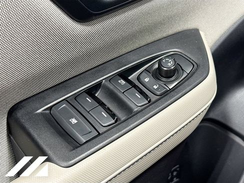 Used 2026 Subaru Forester AWD/4WD image 19