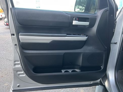 Used 2019 Toyota Tundra SR5 image 20