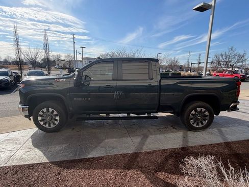 Used 2025 Chevrolet Silverado 2500 LT w/ All Star Edition image 6