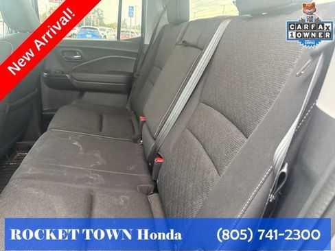 Used 2024 Honda Ridgeline Sport image 11