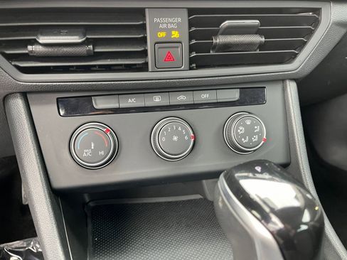 Used 2024 Volkswagen Jetta S image 24