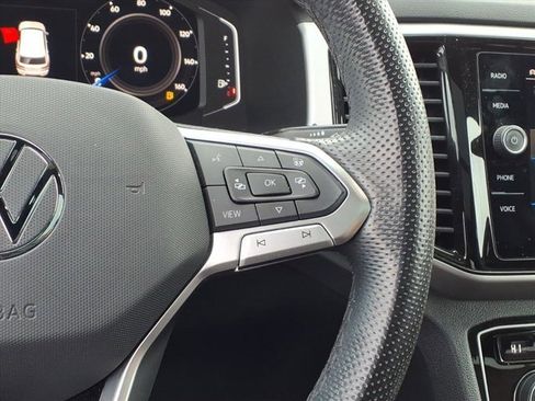 Used 2022 Volkswagen Atlas Cross Sport SEL Premium R-Line image 19