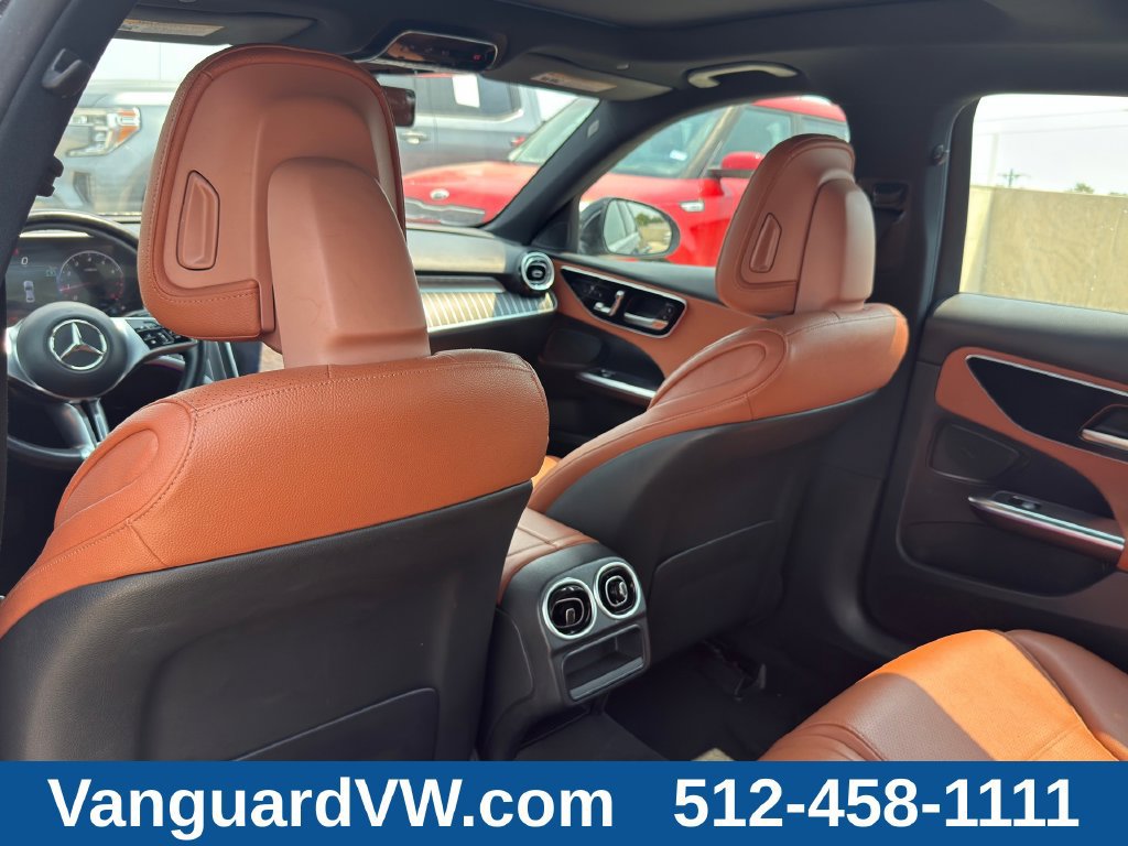 Used 2023 Mercedes-Benz C 300 Sedan image 26