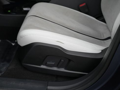 Used 2023 Fisker Ocean Extreme AWD/4WD image 18