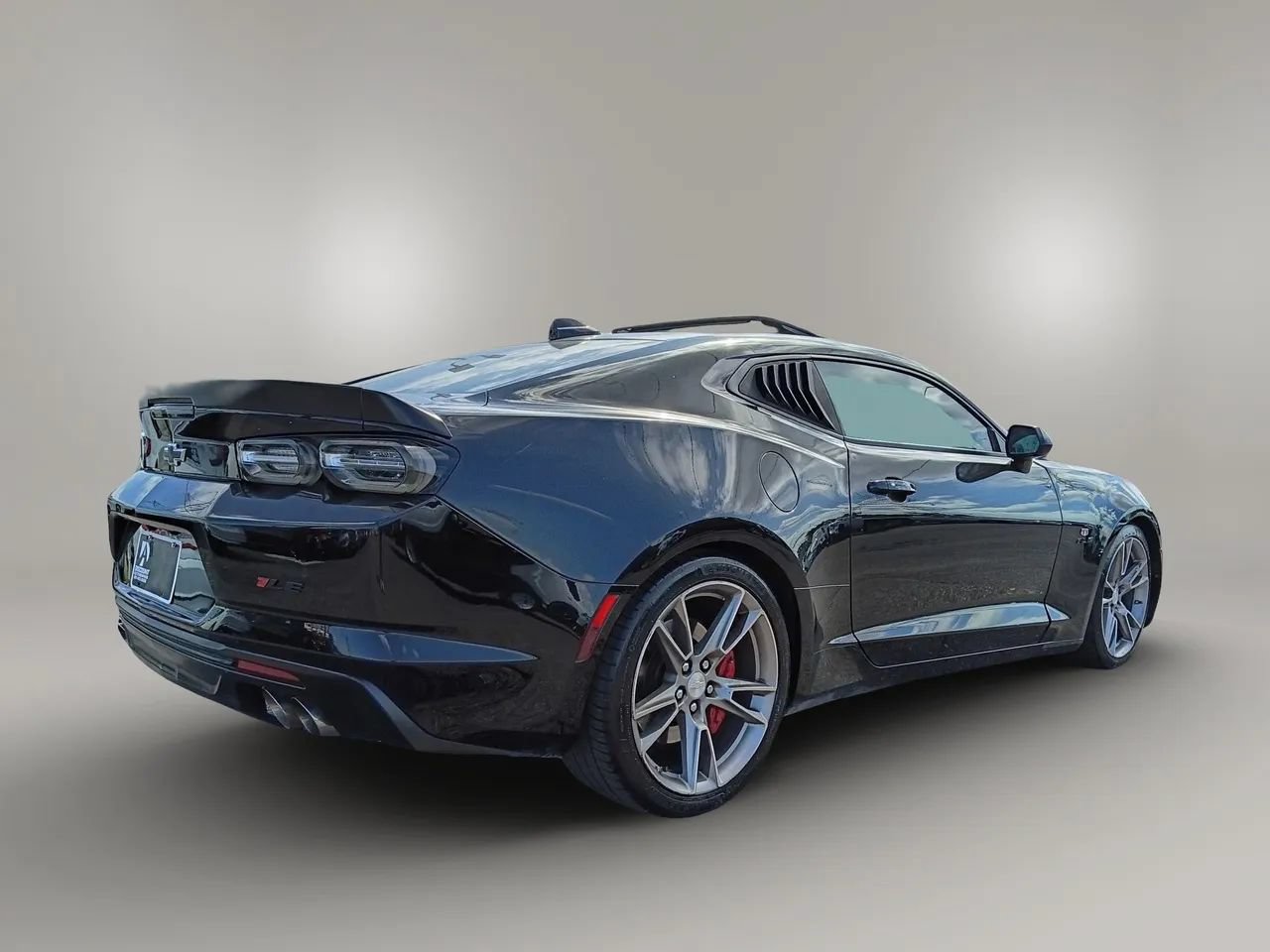 Used 2021 Chevrolet Camaro SS RWD image 26