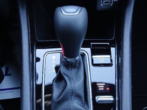 New 2026 Jeep Compass Latitude image 43