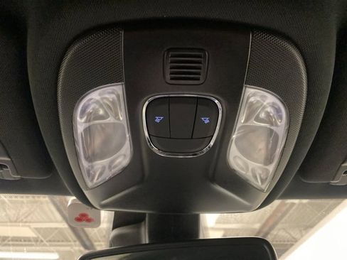 Used 2023 Jeep Compass Sport image 24