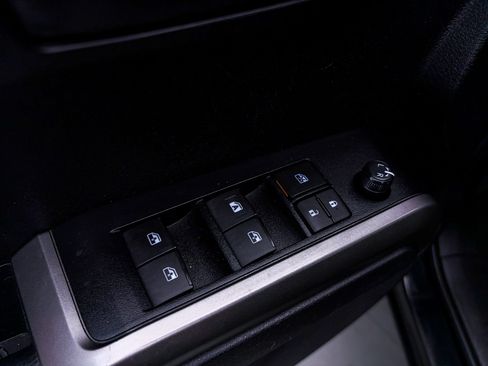 Used 2023 Toyota Tacoma SR5 RWD image 15