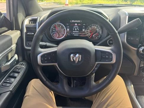Used 2024 RAM 2500 Big Horn w/ Night Edition AWD/4WD image 18