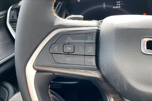 New 2026 Jeep Grand Cherokee Limited AWD/4WD image 18