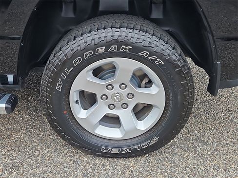 Used 2020 RAM 1500 Big Horn image 8