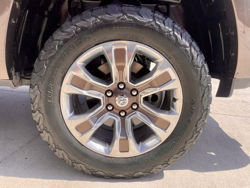 Used 2019 RAM 1500 Limited image 17