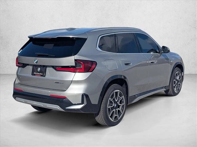 Used 2026 BMW X1 xDrive28i AWD/4WD image 2