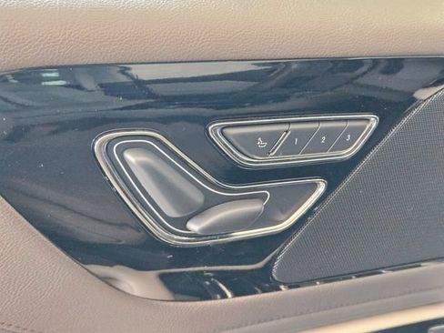 Used 2021 Lincoln Aviator 2WD image 32