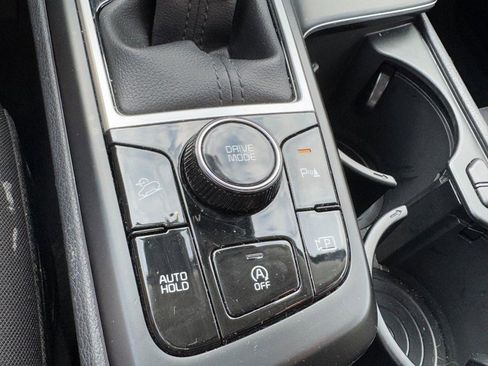 Used 2024 Kia Sportage LX image 20