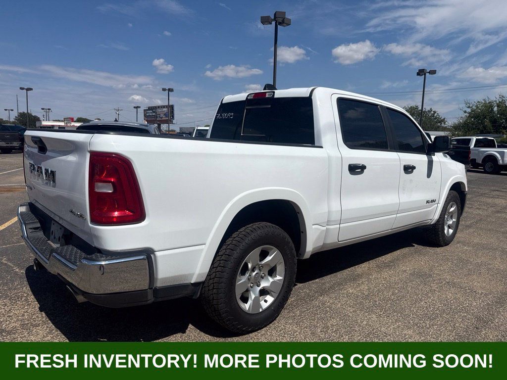 Used 2025 RAM 1500 Big Horn AWD/4WD image 2