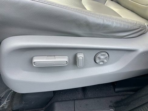 Used 2018 Honda Odyssey EX-L image 14