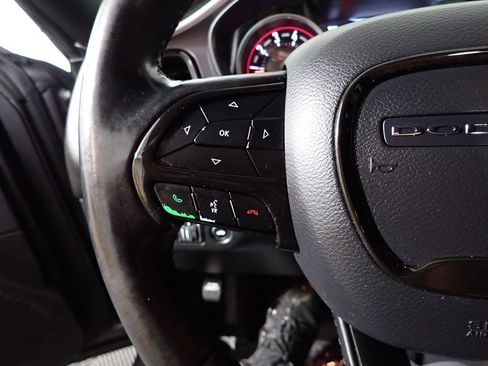 Used 2019 Dodge Challenger SXT RWD image 25