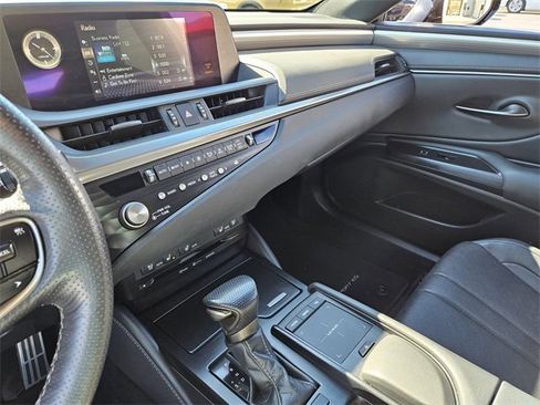 Used 2021 Lexus ES 350 F Sport image 21