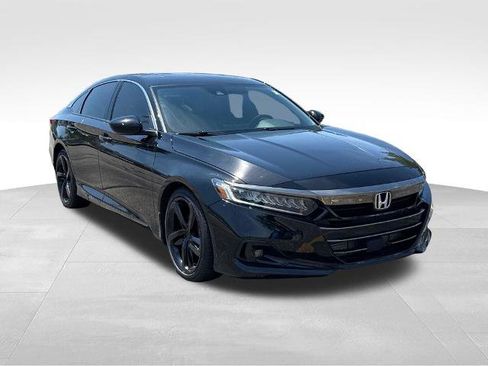 Used 2021 Honda Accord Sport image 4