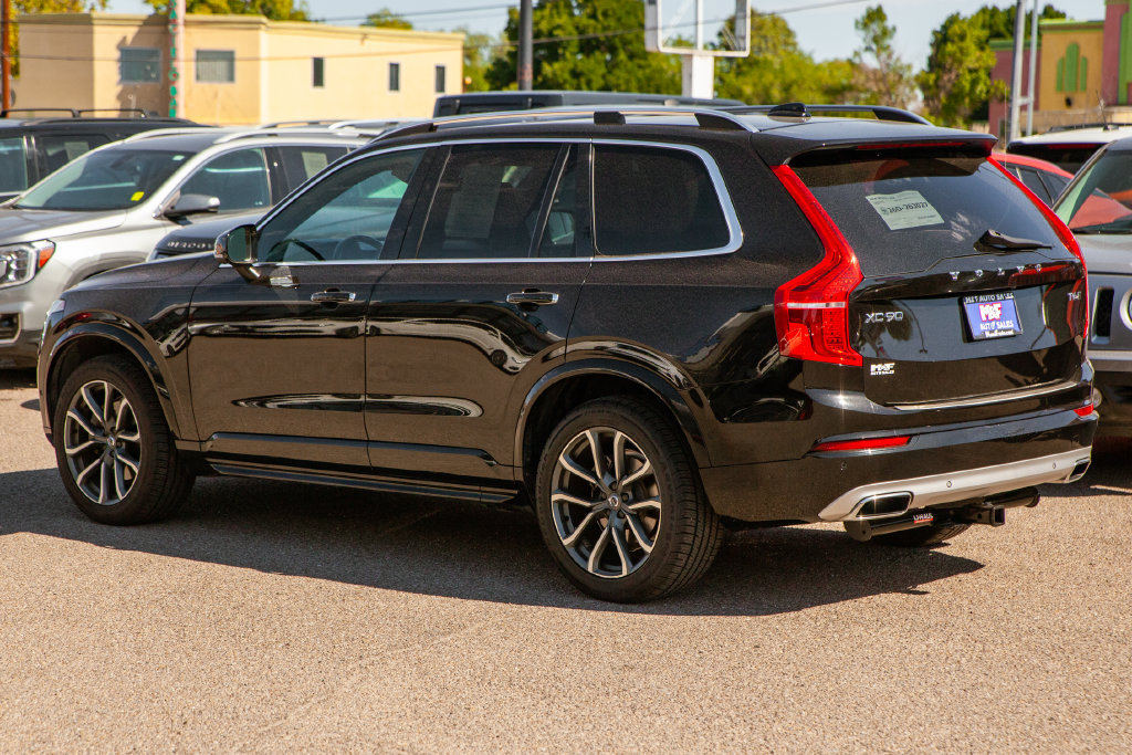 Used 2017 Volvo XC90 T6 Momentum w/ Vision Package AWD/4WD image 7